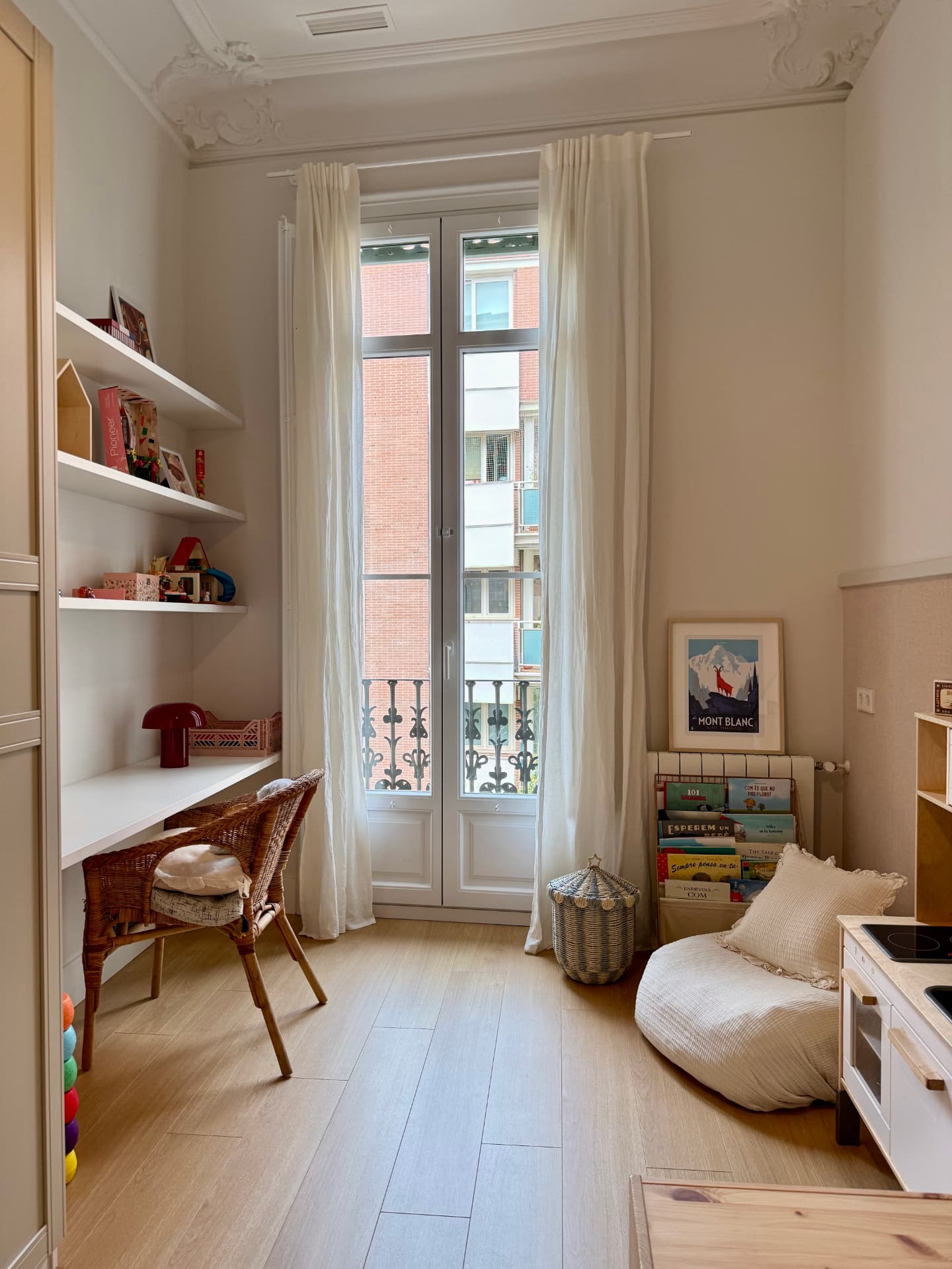 Custom-made solutions integrated with existing furniture